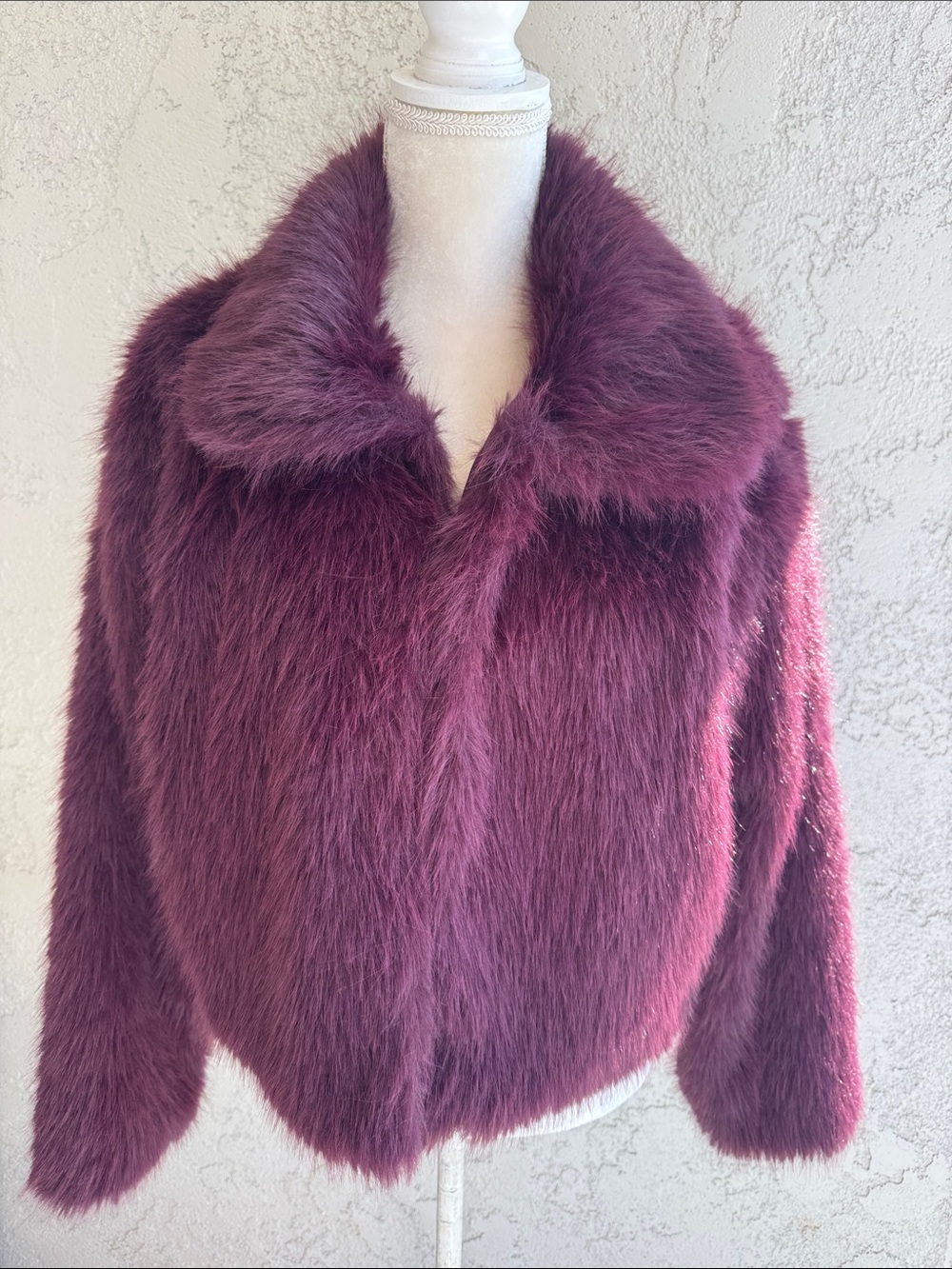Rockstar cosplay Plush Faux Fur Jacket in Plum size Large